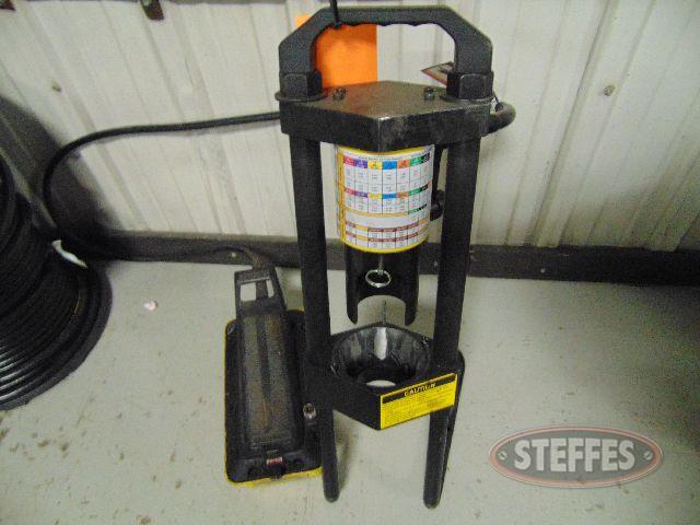  Parker Hannifin  KarryKrimp 82C-061L_1.jpg